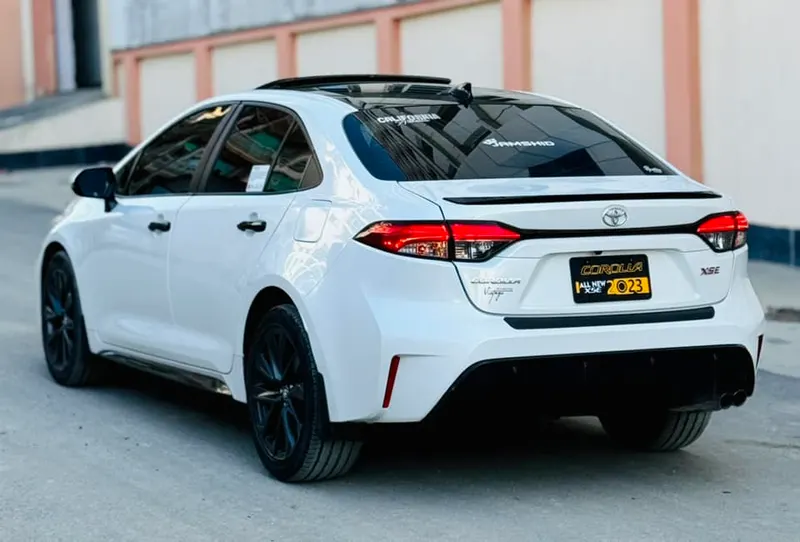 Toyota Corolla 2023 (3)