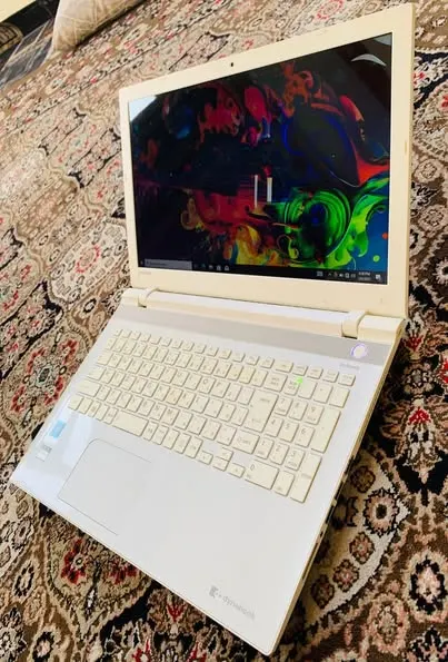 Laptop For Sale (2)