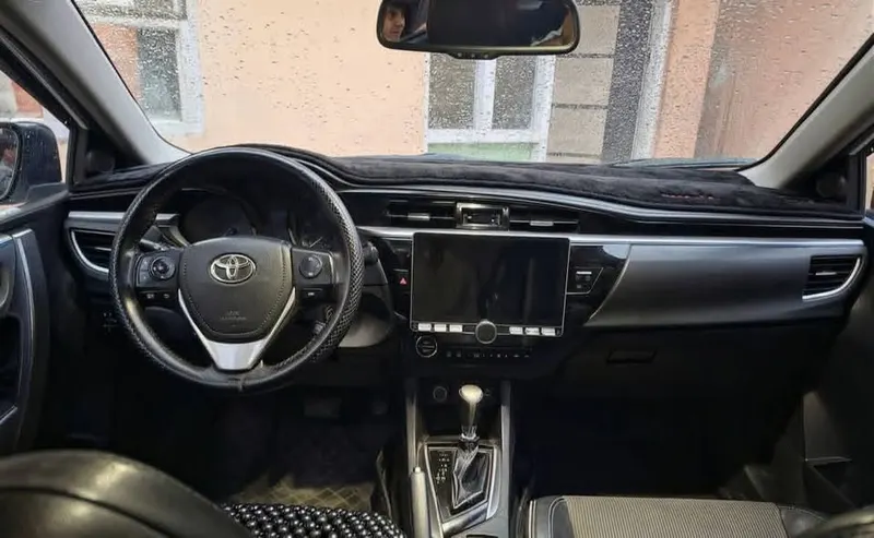 Toyota Corolla S 2016 (3)