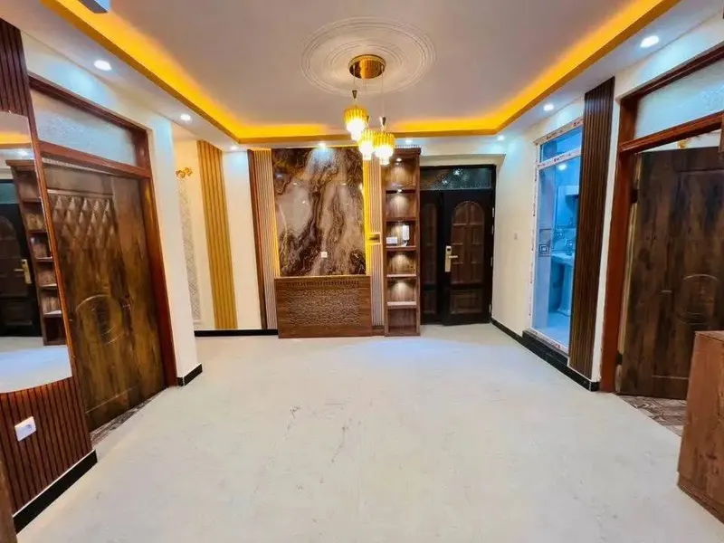 VIP apartment for sale, 3 rooms, 130 m², 3rd floor (2)
