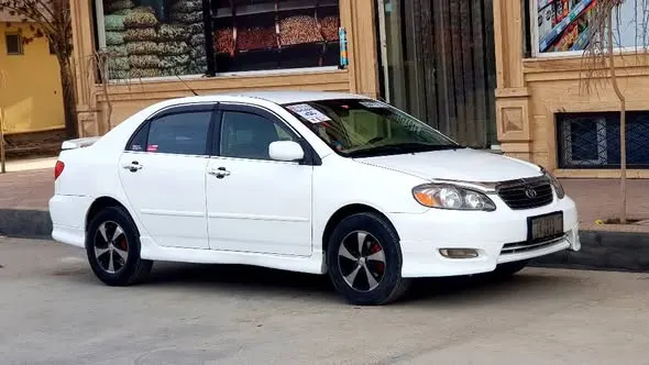 Toyota Corolla 2006 (2)