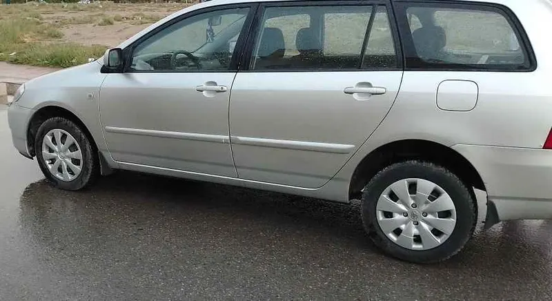 Toyota Fielder 2005 (2)