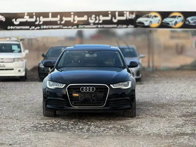 Audi A6 2013 (1)