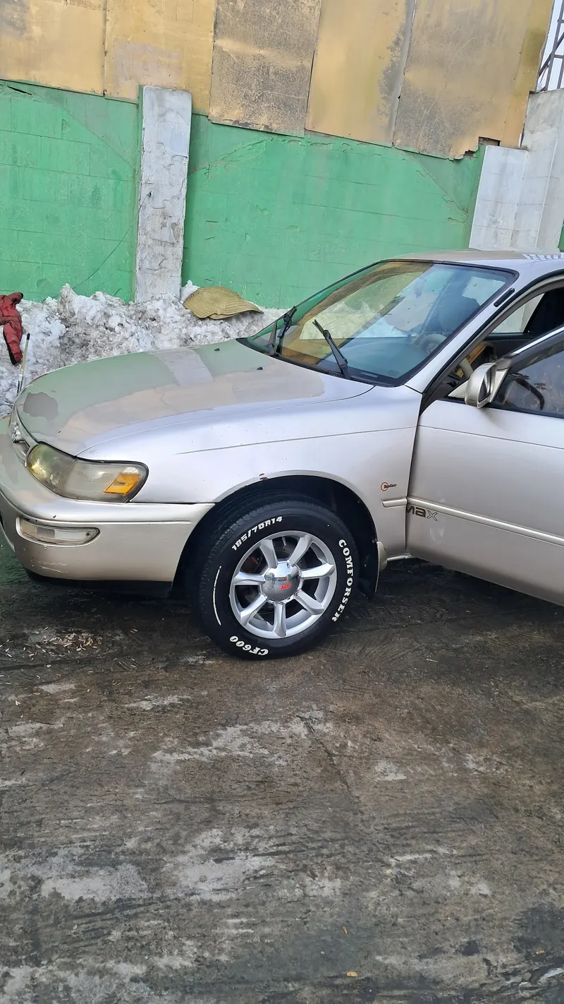 Toyota Corolla 1997 (1)