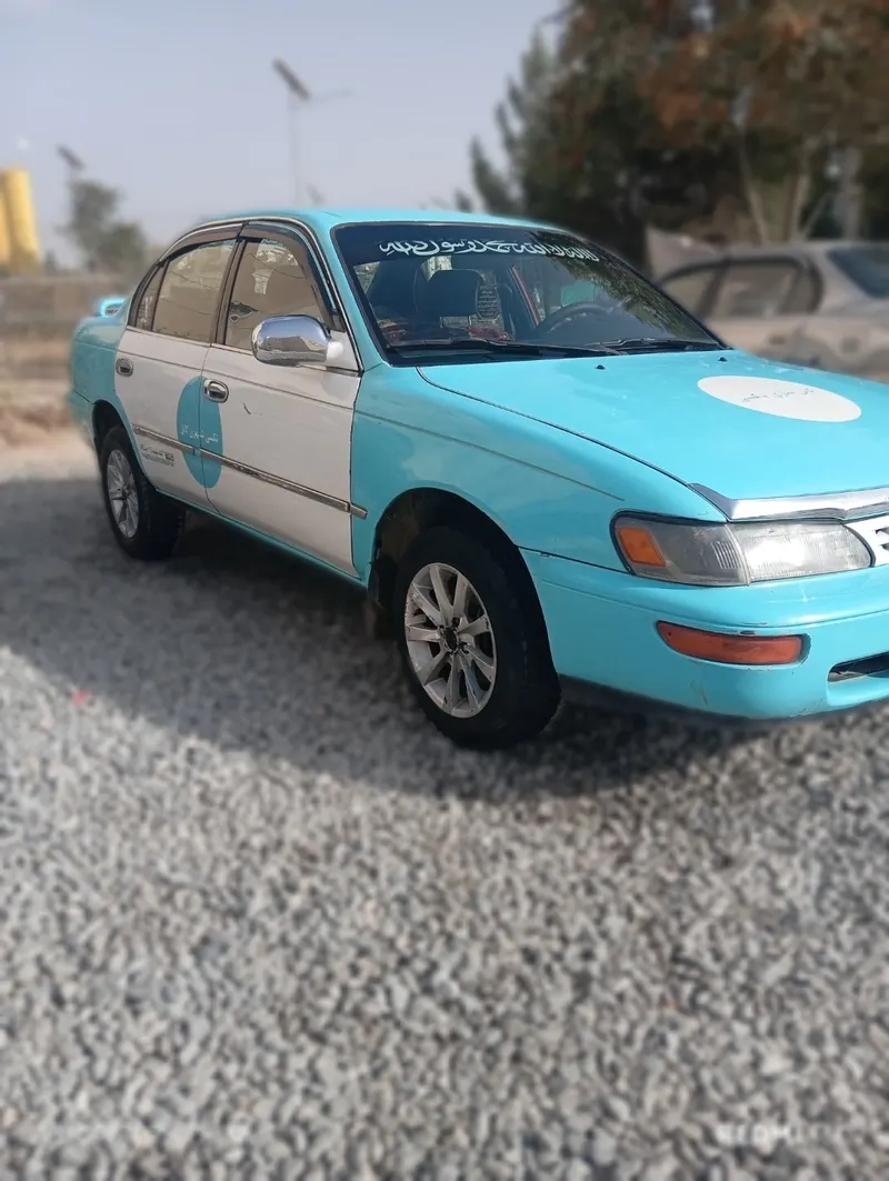 Toyota Corolla 1995 (2)