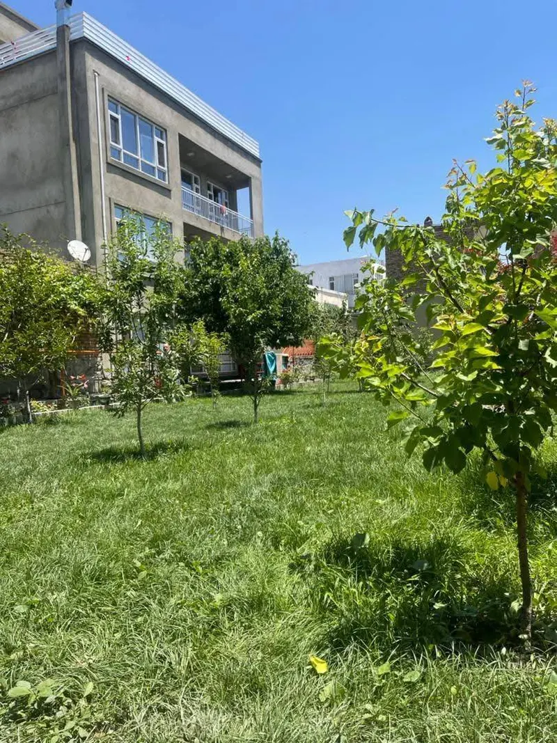 House for Sale in District 7 (2)