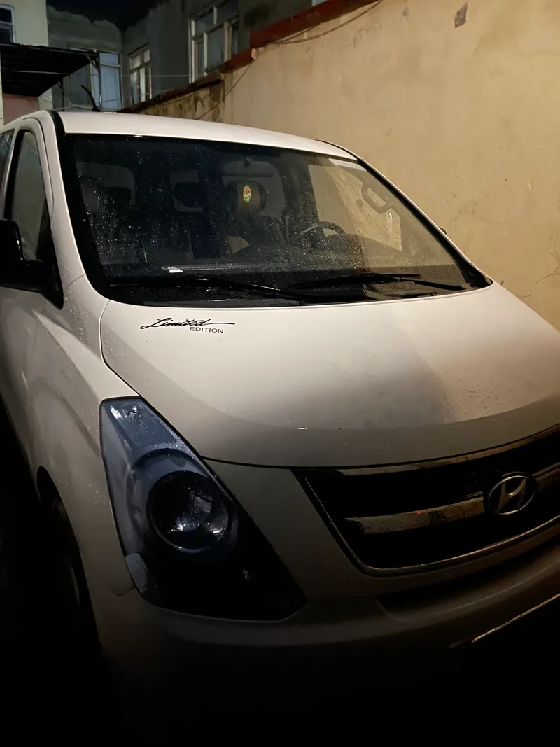 Hyundai H1 2013 (2)