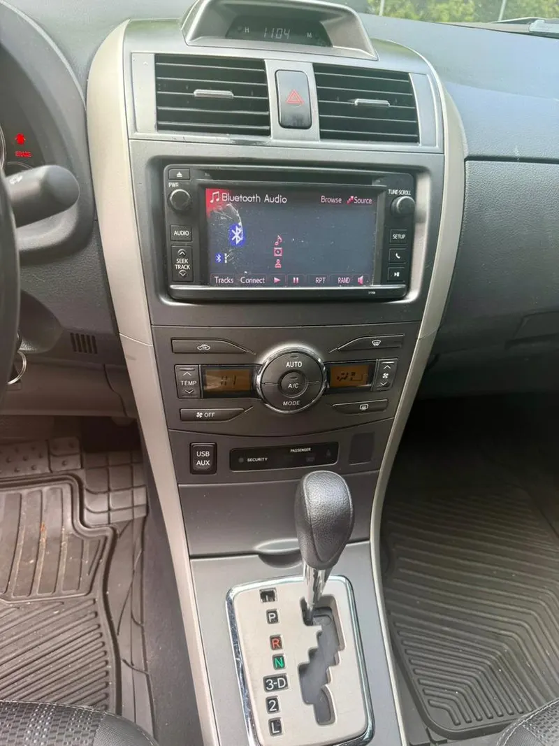 Toyota Corolla S 2013 (4)