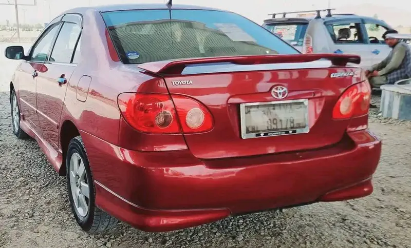 Toyota Corolla 2005 (3)