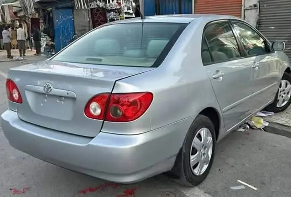 Toyota Corolla 2007 (2)