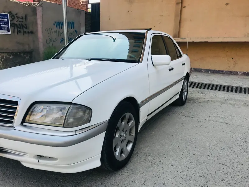 Mercedes-Benz 1994 (4)