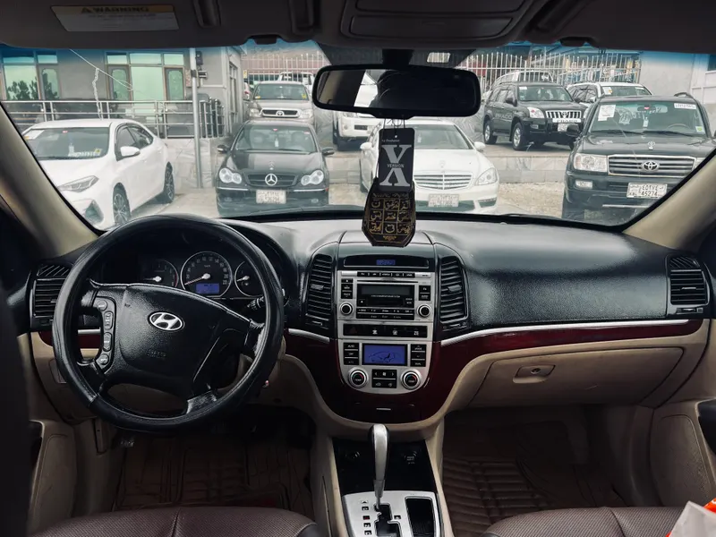 هیوندای سانتافه 4WD 2008 (5)