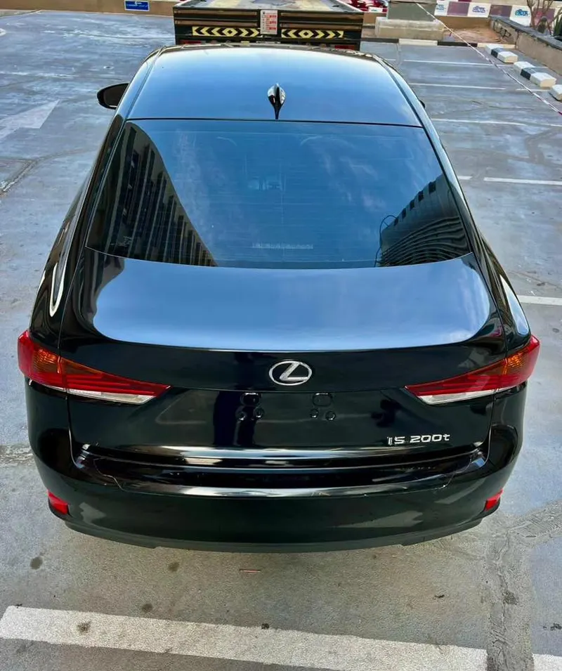 Lexus 2017 (3)