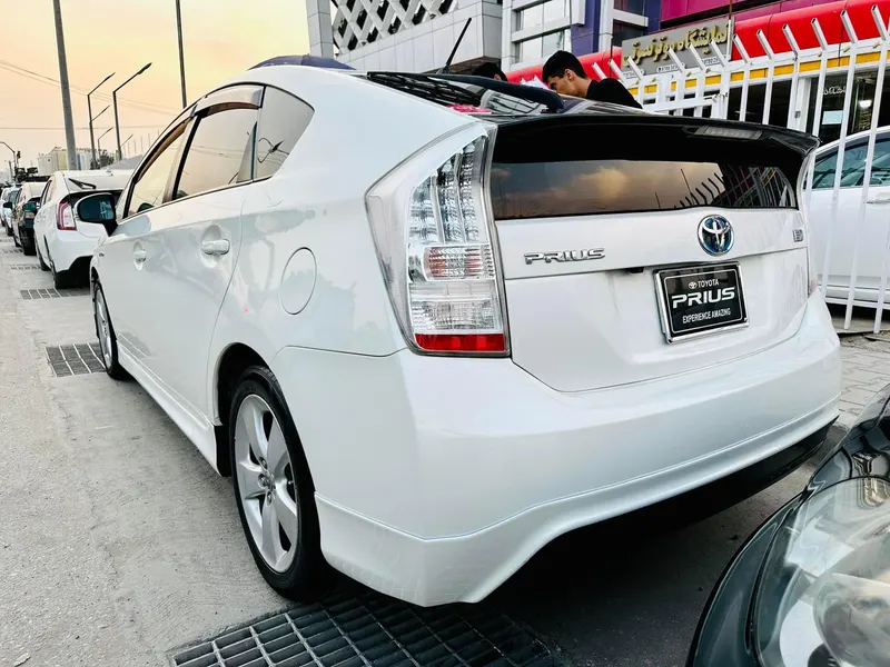Toyota Prius Hybrid 2009 (4)