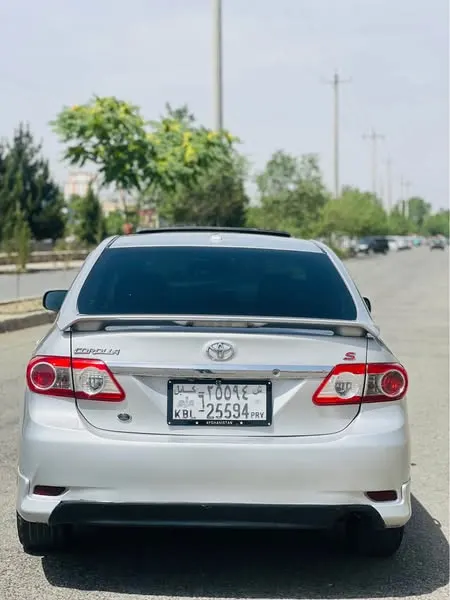 Toyota Corolla (3)