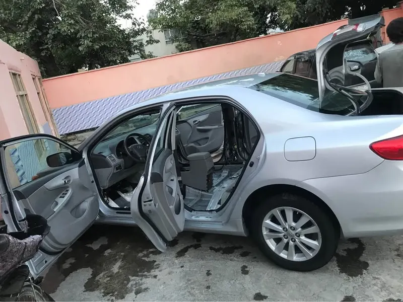 Toyota Corolla 2010 (3)
