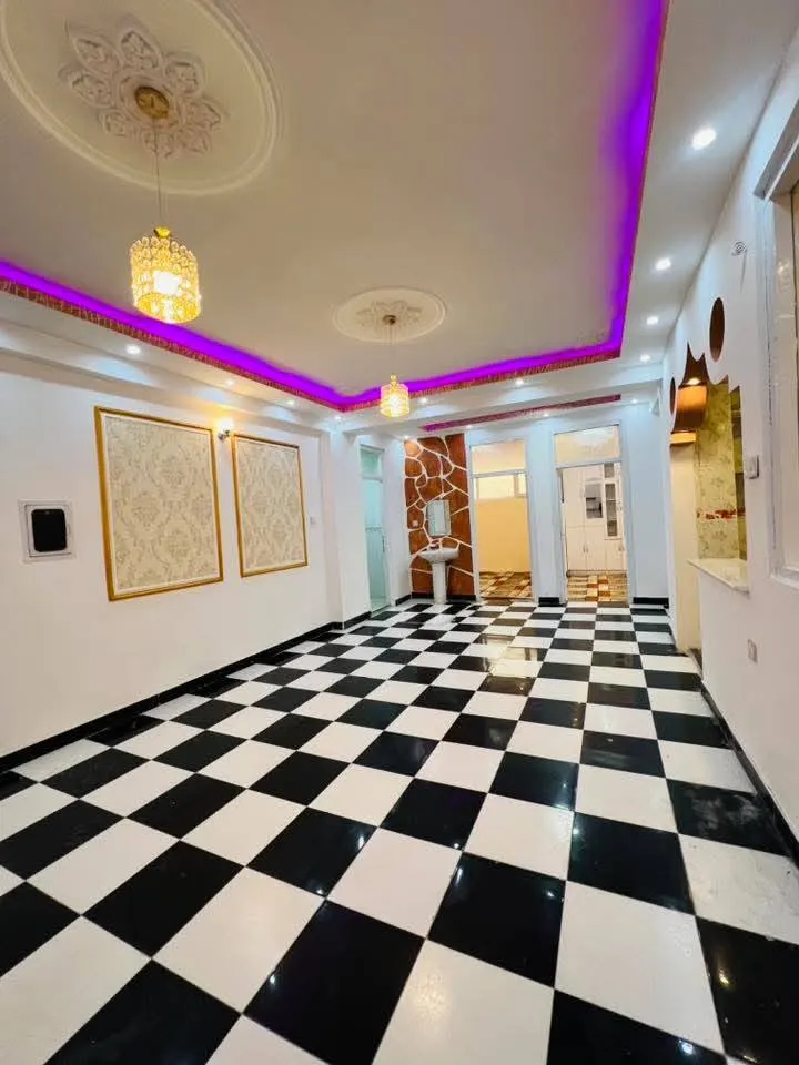 Apartment for sale, 3 rooms, 110 m², 1st floor, District 15 (3)