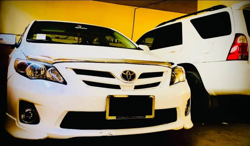 Toyota Corolla 2013 (2)