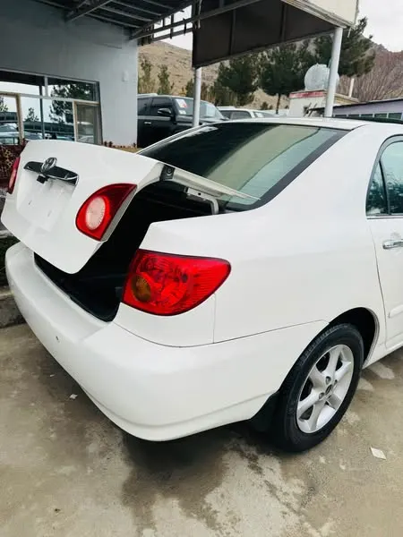 Toyota Corolla 2005 (3)