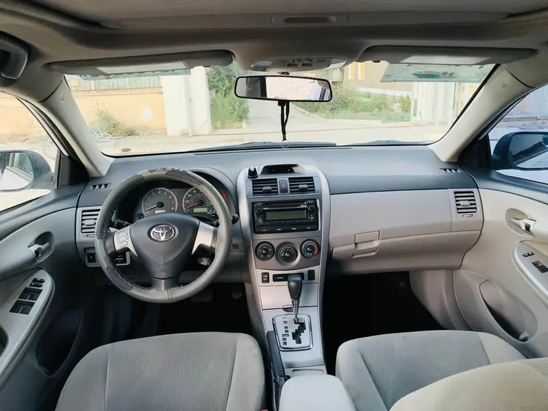 Toyota Corolla 2012 (4)