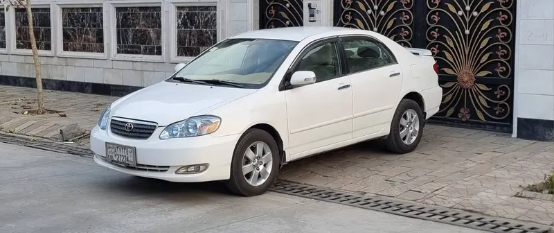 Toyota Corolla 2006 (1)