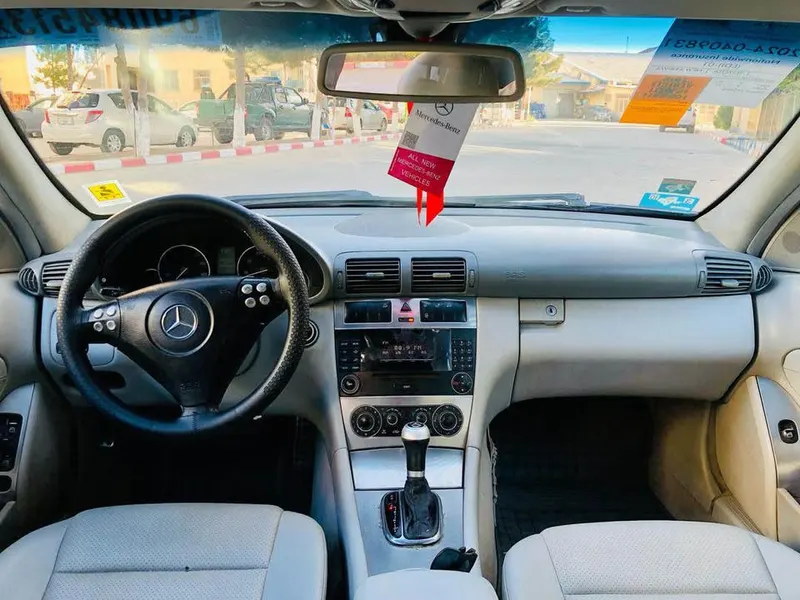 Mercedes-Benz 2005 (4)