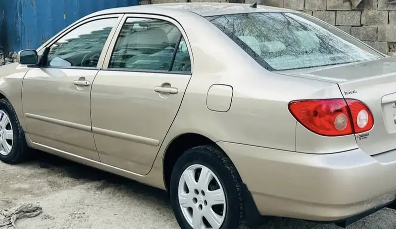 Toyota Corolla 2007 (2)