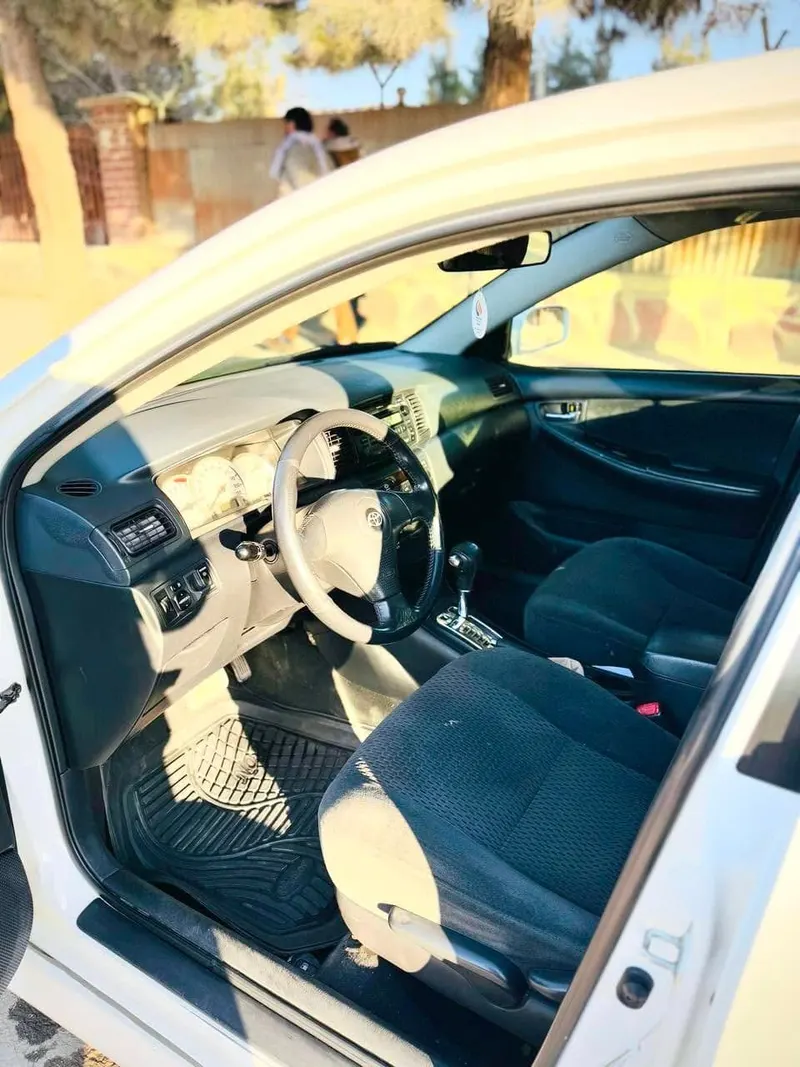 Toyota Corolla 2008 (4)