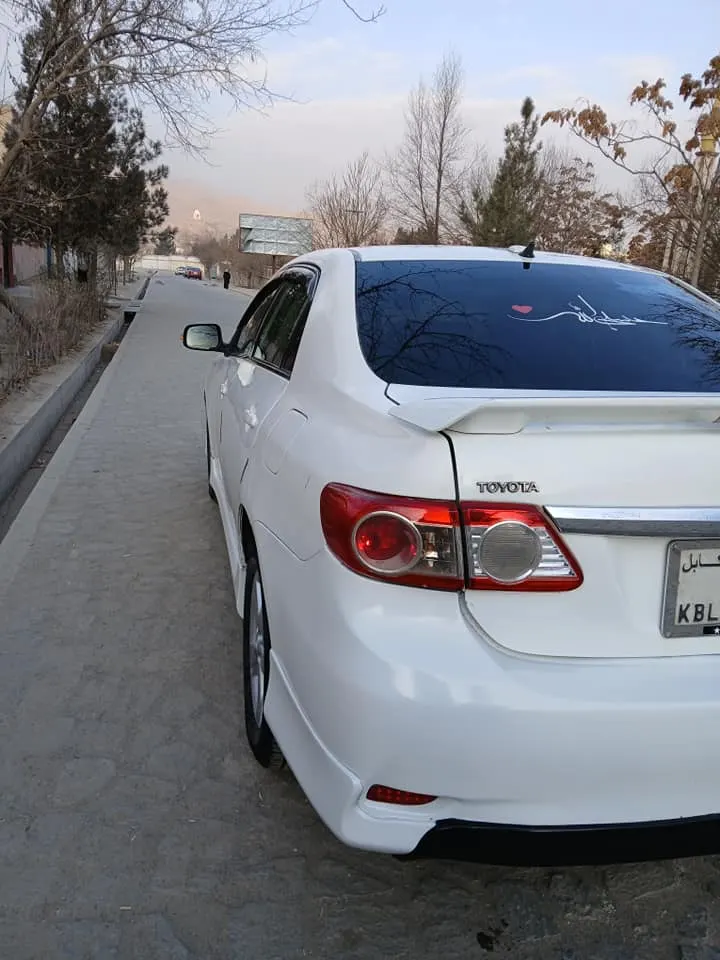 Toyota Corolla 2010 (3)