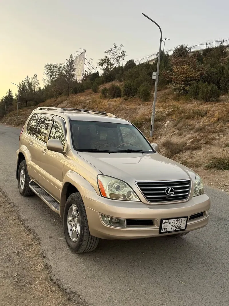 Lexus GX470 2006 (2)