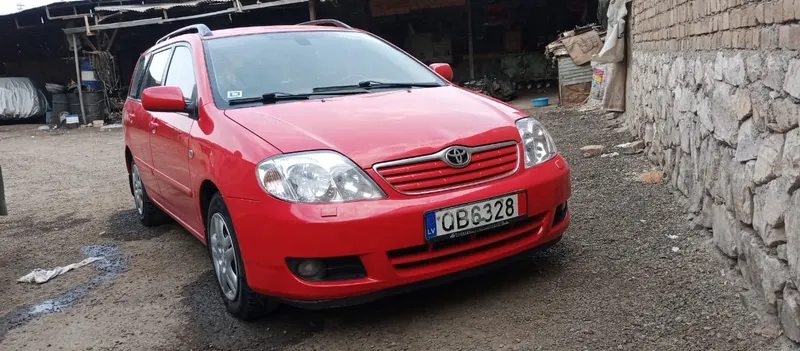 Toyota fielder 2006 (4)