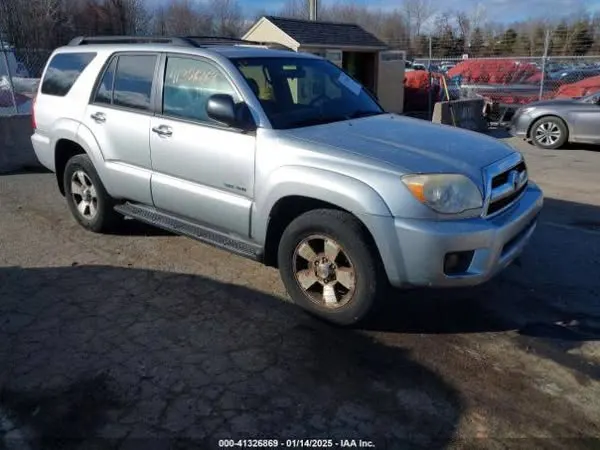 Toyota 4Runner SR5 2008 (2)