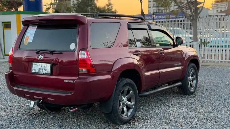Toyota 4Runner Sport 2006 (4)