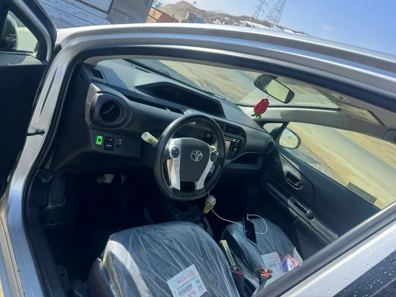 Toyota Prius C 2026 (2)