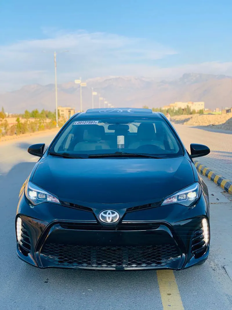 Toyota Corolla 2014 (1)