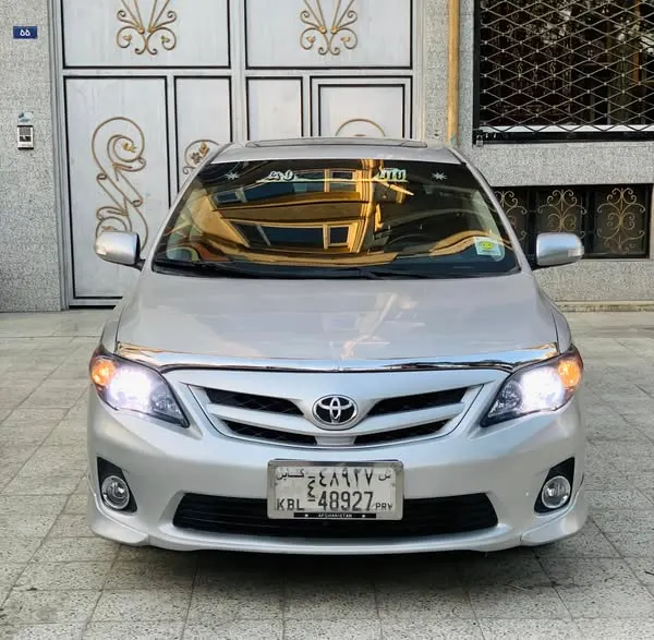 Toyota Corolla 2010 (2)