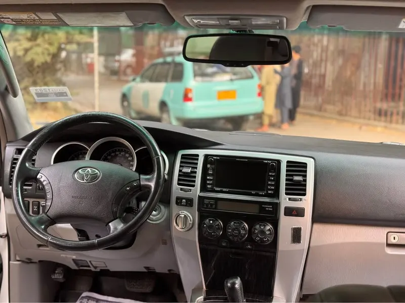 Toyota 4Runner 2008 (4)