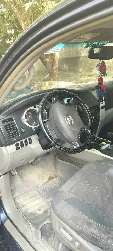 Toyota 4 Runner 2005 (4)