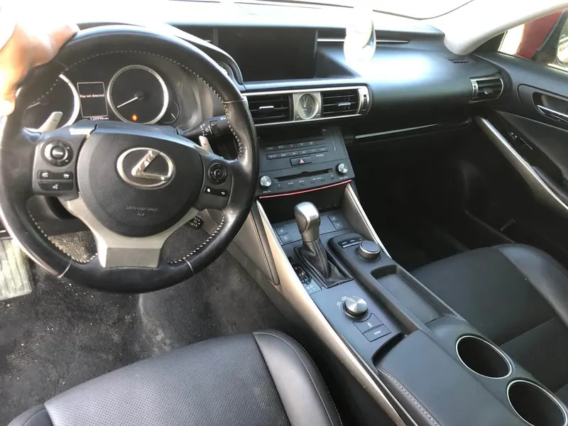 Lexus 2016 (4)