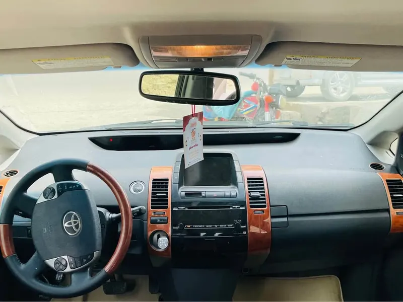 Toyota Prius 2008 (4)