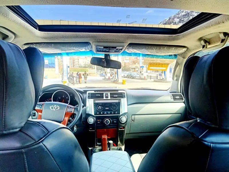 Toyota 4Runner SR5 2011 (4)