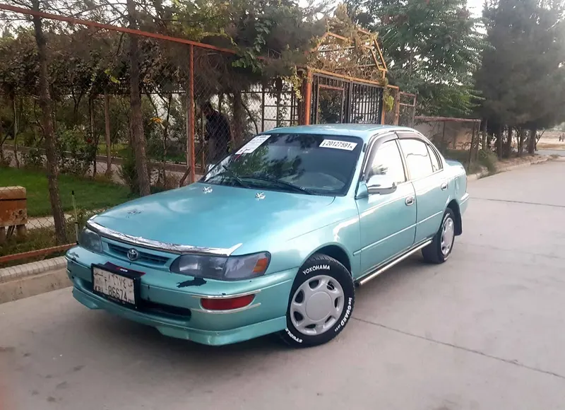 Toyota Corolla 1993 (2)