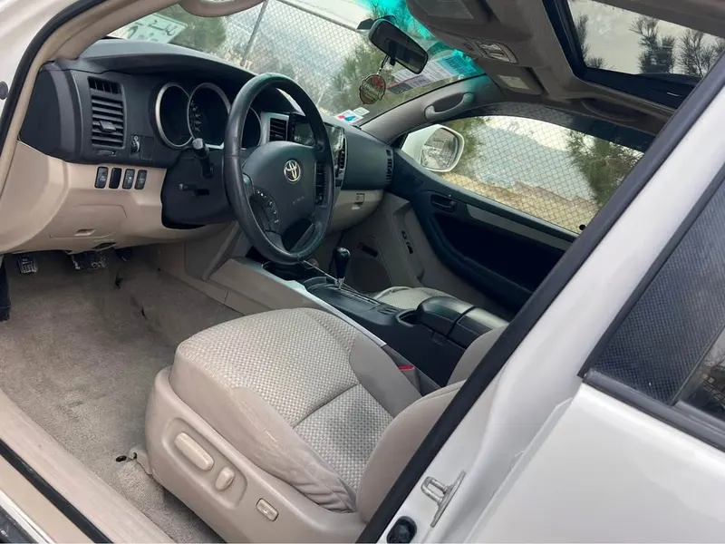 Toyota Fortuner 2008 (4)
