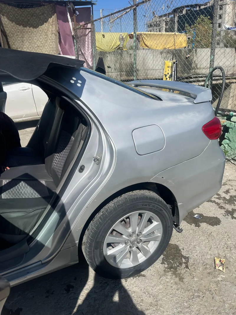 Toyota Corolla 2010 (6)
