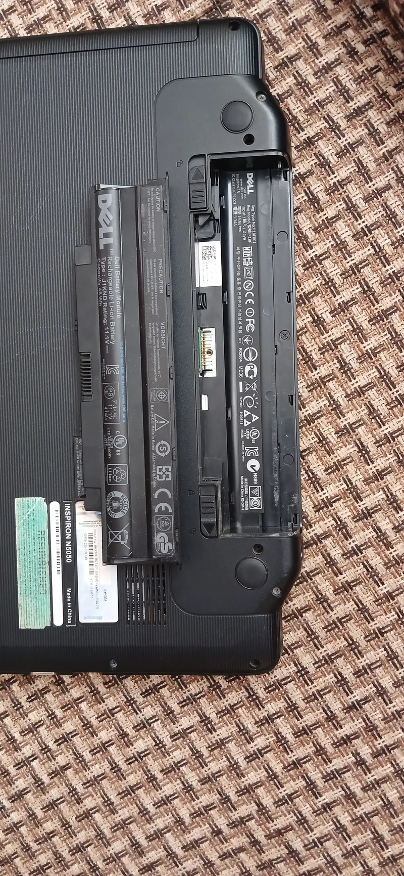 DELL Intel pentium laptop (4)