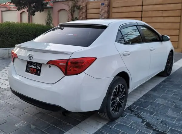 Toyota Corolla 2014 (3)