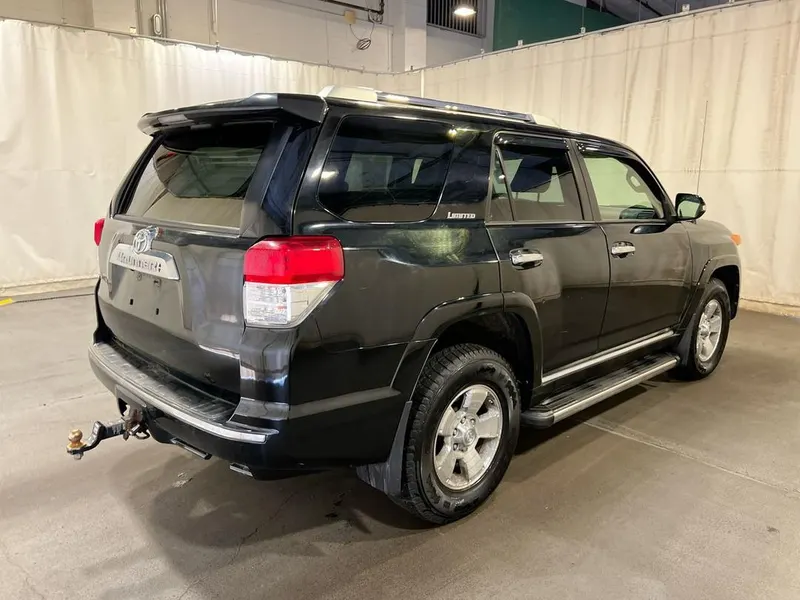 Toyota 4Runner 2013 (6)