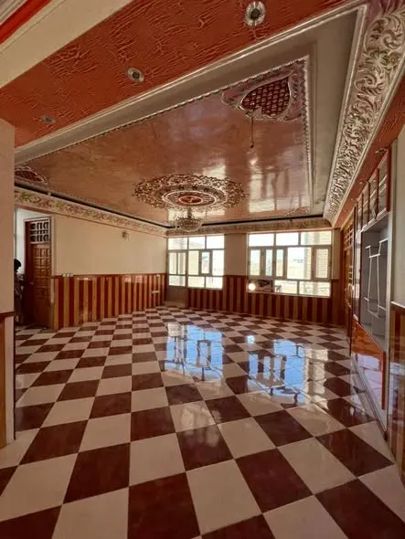 2-storey house for rent, 6 bedrooms (4)
