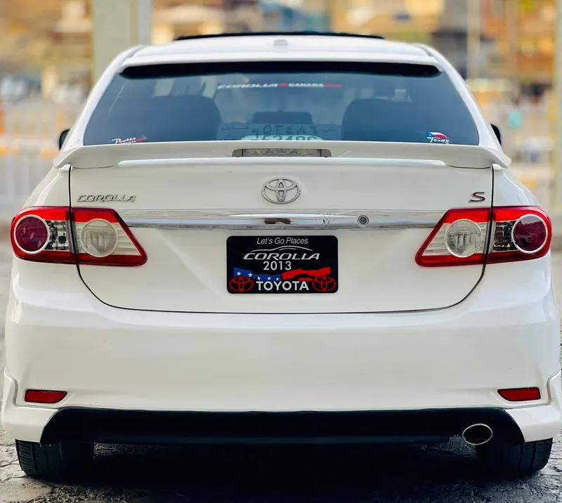 Toyota Corolla 2013 (3)