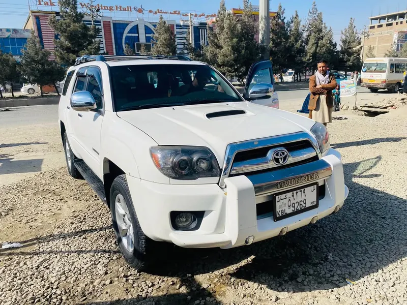 Toyota 4 Runner 2004 (2)